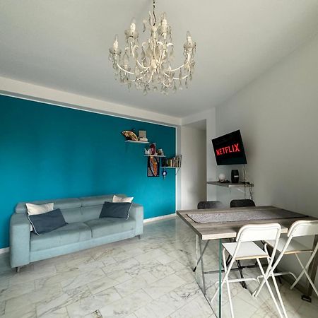 Home Stay And Relax In Milano Exteriör bild