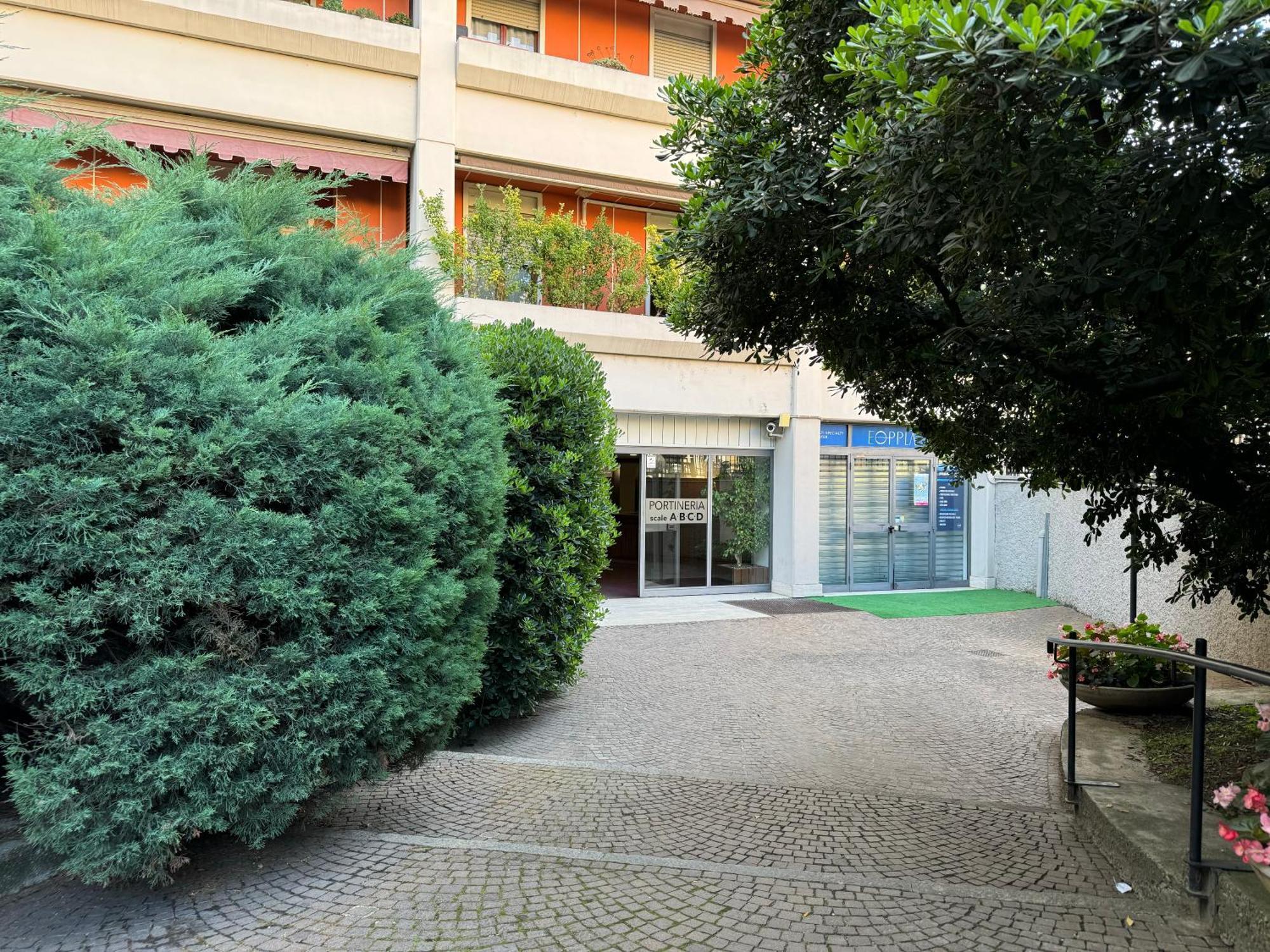 Home Stay And Relax In Milano Exteriör bild